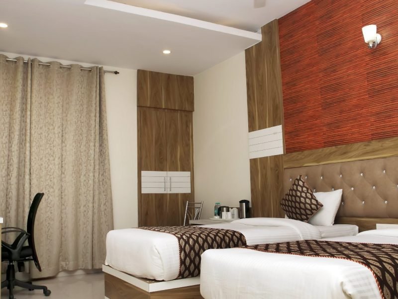 COTTAGE (Room with Breakfast + Lunch/Dinner)